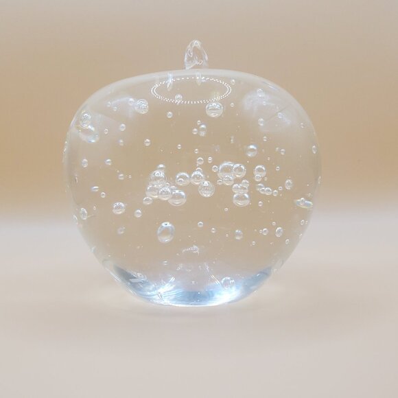 EXQUISITE Crystal Art Glass Apple Paperweight Large Weighty Collector's Gift - Picture 2 of 5